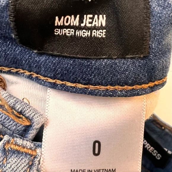 Express Mom Jean Women Size 0 Super High Rise Teen Junior Distressed Ankle Short - Picture 5 of 11